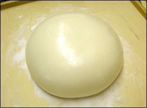 一升餅　（いっしょうもち）　・　誕生餅（たんじょうもち）とは